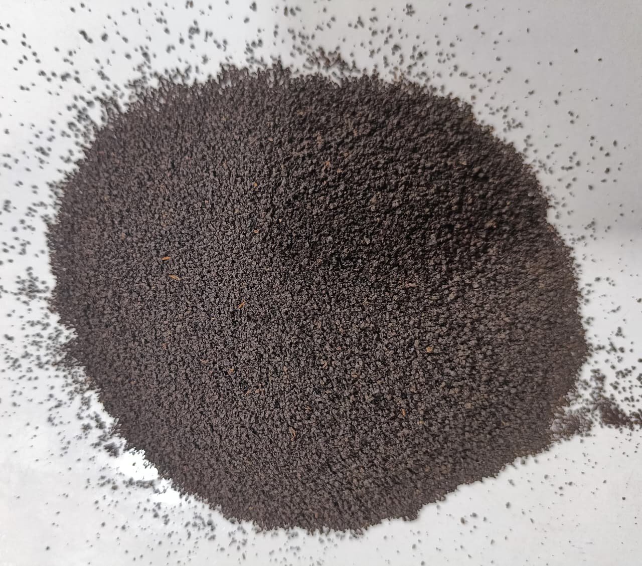 High-Grade CTC Black Tea PF1 – Quality Tea Granules (1kg)